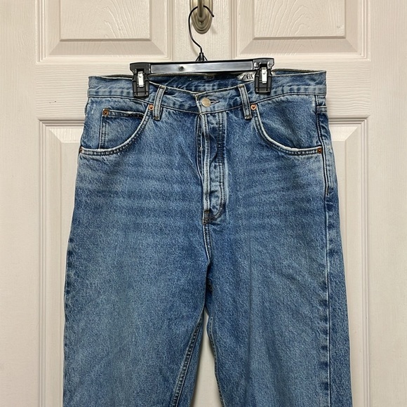 Zara | Blue | Relaxed | Button-fly | HighWaisted | Denim | Jeans | Size 31 - Picture 2 of 13